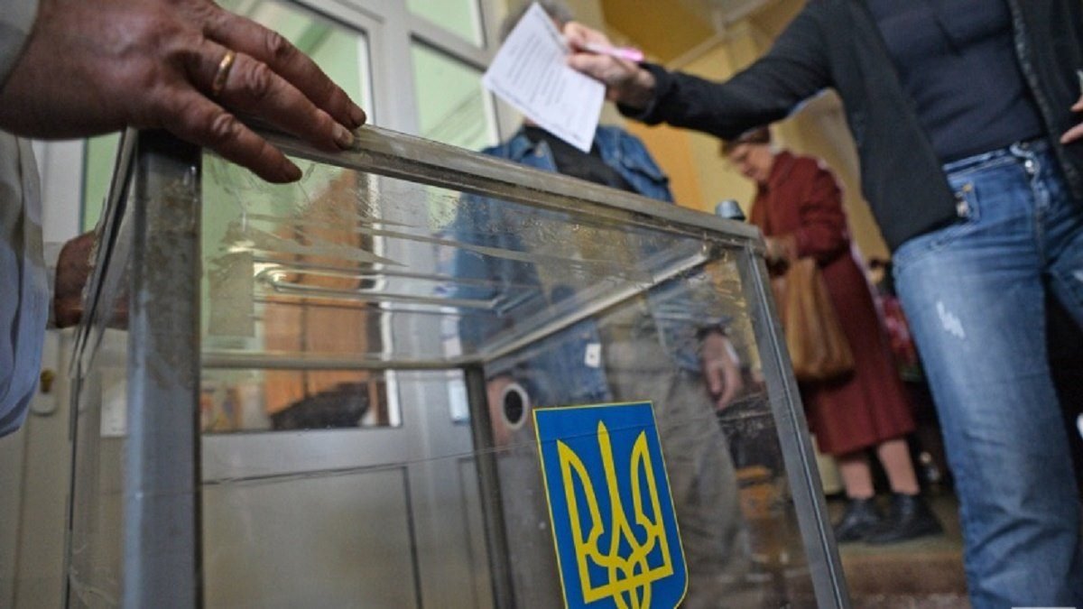 Чего нельзя делать на местных выборах в Украине и как поступить, если заметили нарушения