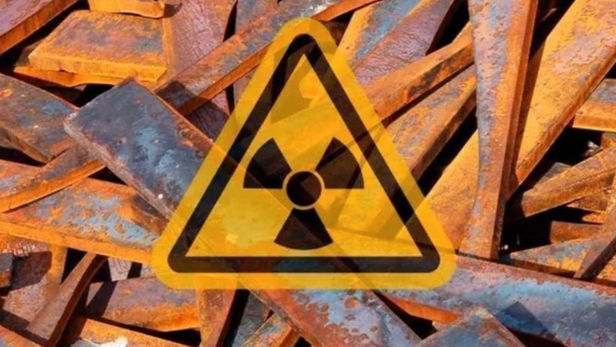 ДнепрОГА отдаст ремонт дороги фирме подозреваемого в скупке металла из Чернобыля