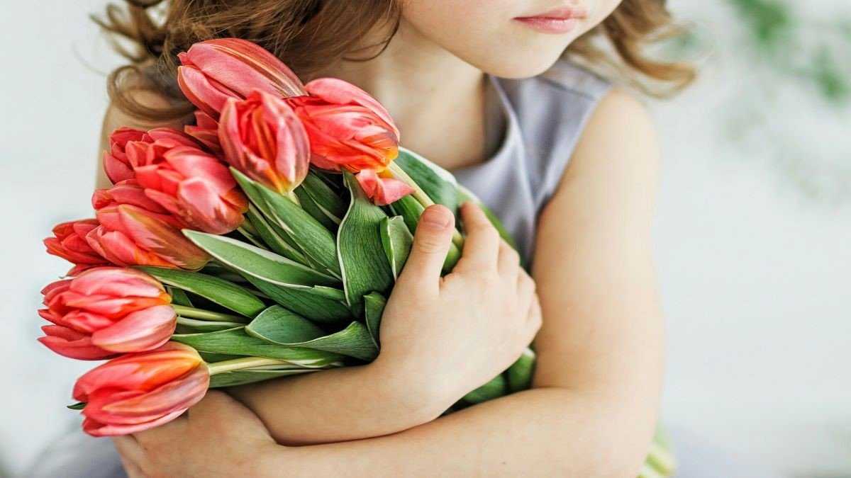 Музыка, цветы, подарки: где и как мэрия Днепра поздравит женщин с 8 марта