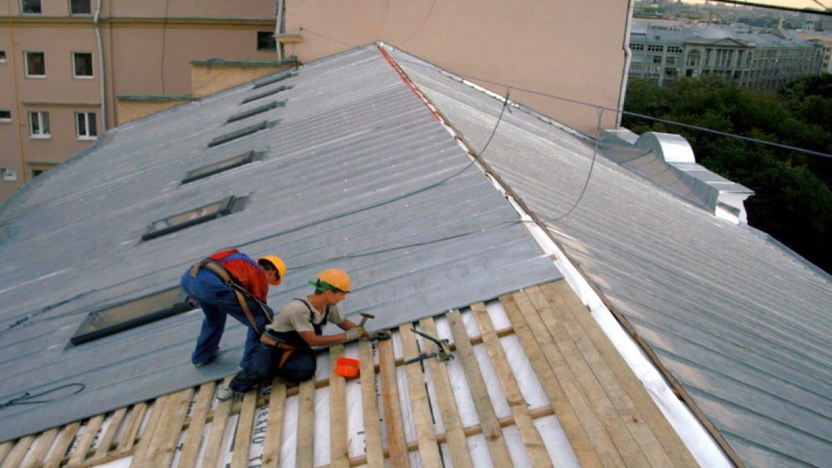 В Днепре отремонтируют крыши за 25,7 миллиона гривен: список адресов