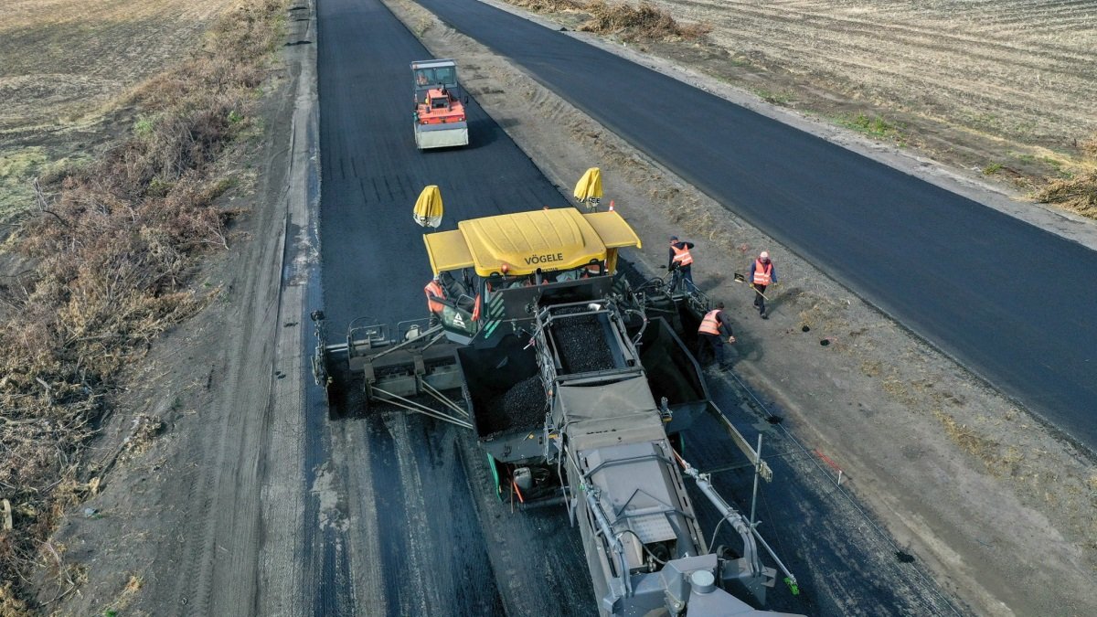 Служба автодорог Днепропетровщины отдаст ремонт дороги за 302 миллиона фирме из орбиты братьев Дубинских