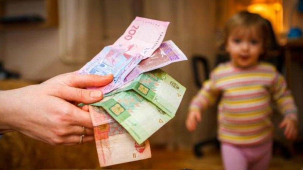 Могут ли работники с детьми, получить деньги вместо дополнительного отпуска: ответ адвоката