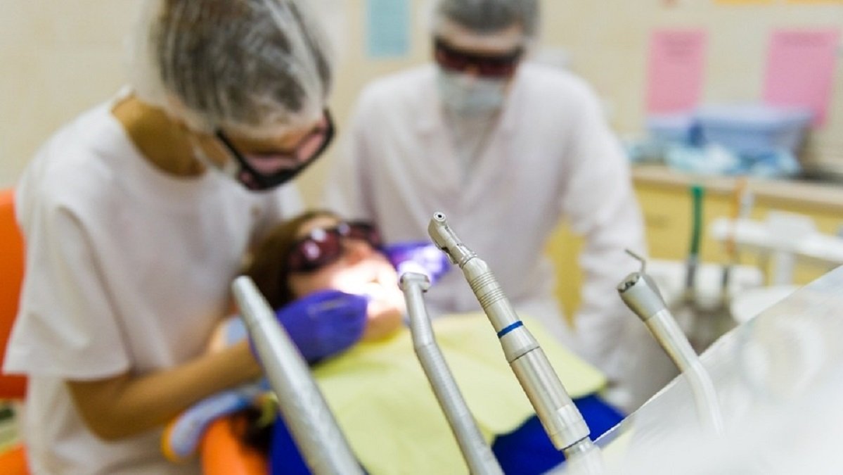 Как в Украине получить бесплатную стоматологическую помощь