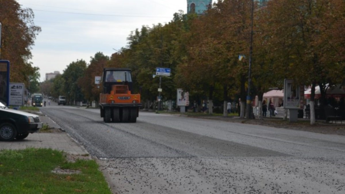 Где в Новомосковске отремонтируют тротуары, дороги и набережную за 15 млн: ищи свой адрес