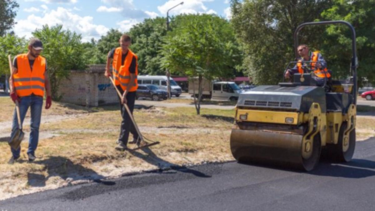 Где в Каменском отремонтируют дороги и дома за 40 миллионов: ищи свой адрес