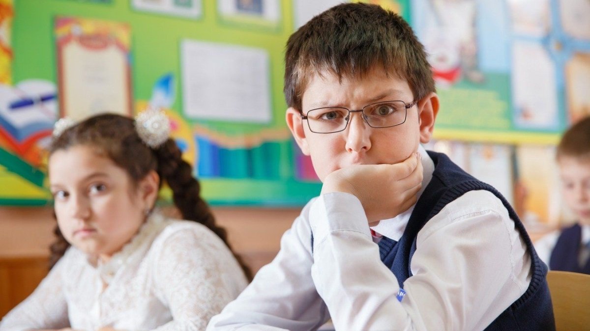 Что детям в Украине не нравится в школьном обучении и хотят ли вакцинироваться: опрос КМИС