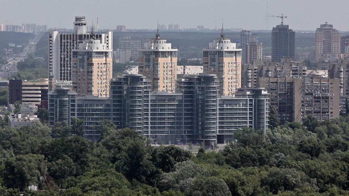 Как падение спроса повлияет на цену недвижимости в Днепре и Киеве: ответы экспертов