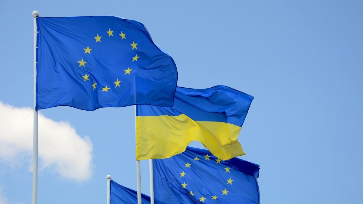 Украина подает заявку на членство в ЕС