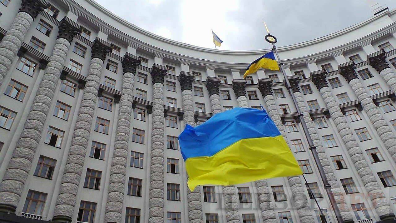 В Украине чиновники должны вернуться на работу, иначе уволят: постановление Кабмина