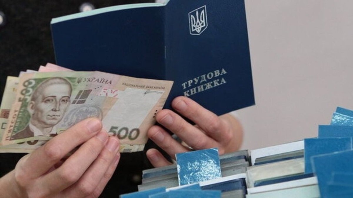 Сколько сейчас выплачивают пособия безработным и где стать на учет в Днепре и Киеве