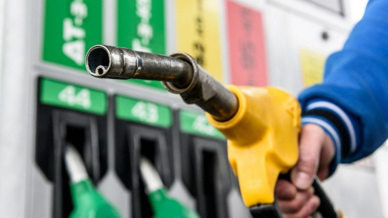 Цены на топливо в Украине снова вырастут: почему это произойдет