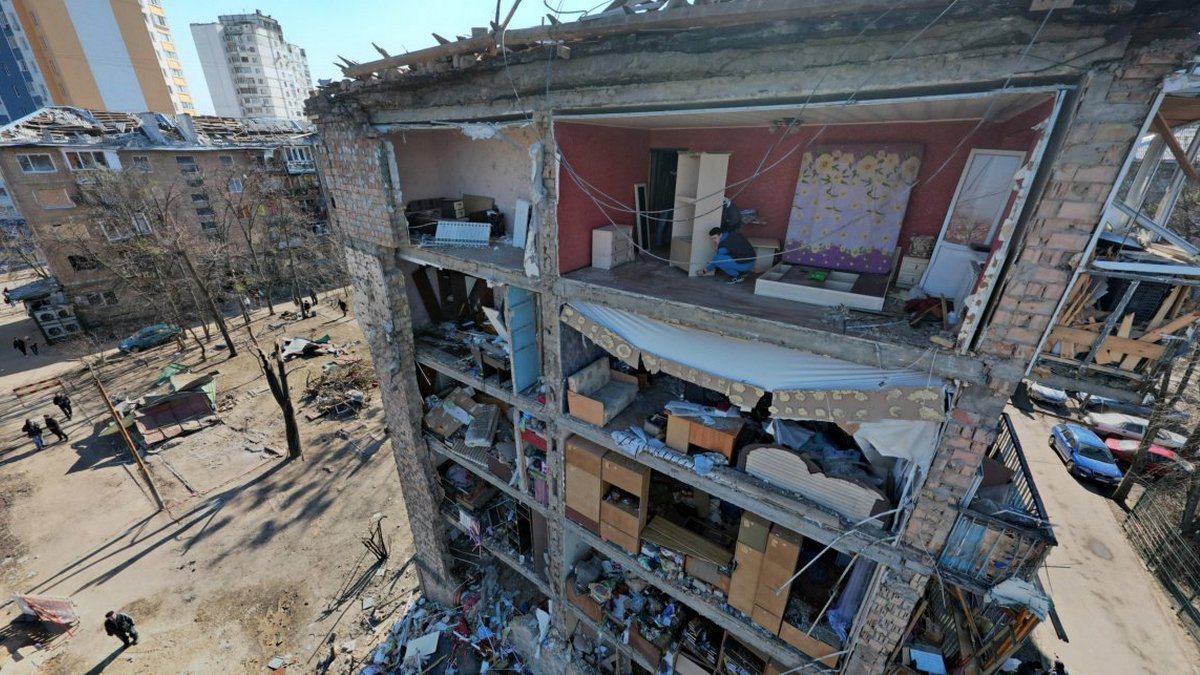 Сколько денег нужно для восстановления поврежденных зданий в Киеве