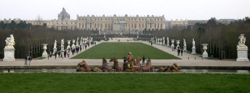 Улицу Коробова и бульвар Рубиновый в Днепре превратят в Версаль?