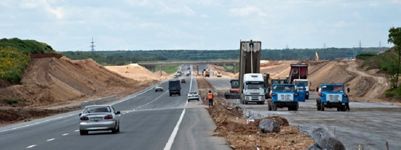 Фірма екс-директора «Буковелю» може відремонтувати дорогу по 13 млн за км