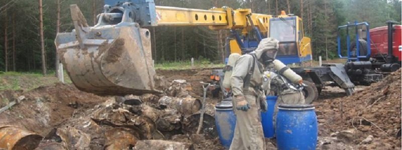 Почему Днепропетровщина не может избавиться от брошенных пестицидов