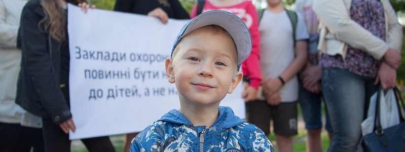 Как история с детскими стоматологами Днепра дошла до Киева