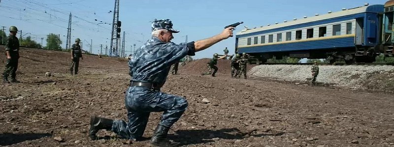 Зачем Приднепровская железная дорога закупает оружие