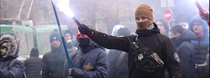 Радикалы против ТРЦ в Киеве: кому принадлежит Ocean Plaza