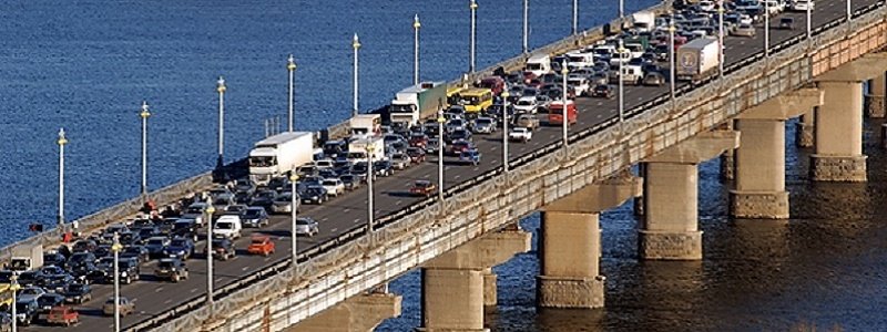 По каким мостам в Киеве ездить нельзя из-за их критического состояния