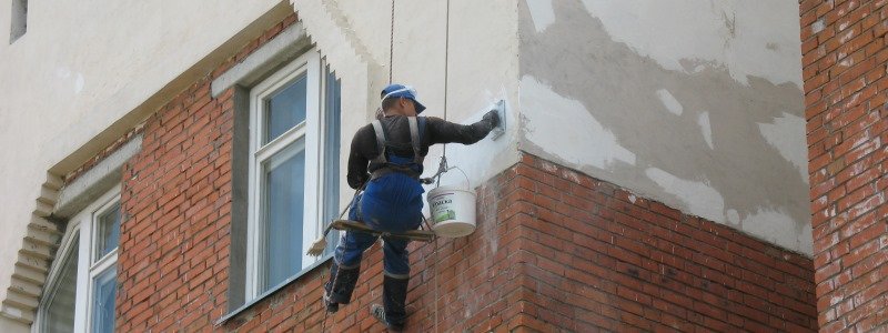 В Киеве отремонтируют дома за счет бюджета: узнай адреса