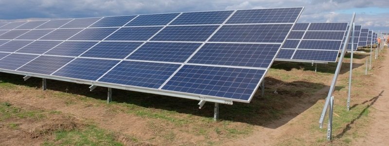 На Днепропетровщине начала работу крупнейшая в Украине солнечная электростанция