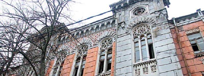 Кто и как охраняет памятники архитектуры в Киеве