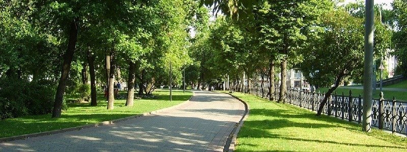 Когда в Киеве откроют «Парк Почайна» и сколько на него потратят