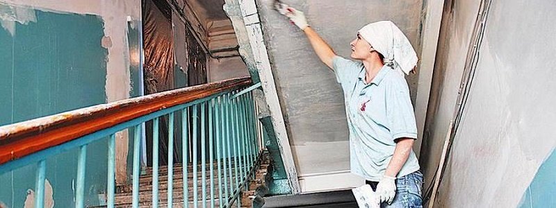 Департамент жилищного хозяйства горсовета Днепра перечислял деньги за ремонты домов мошенникам