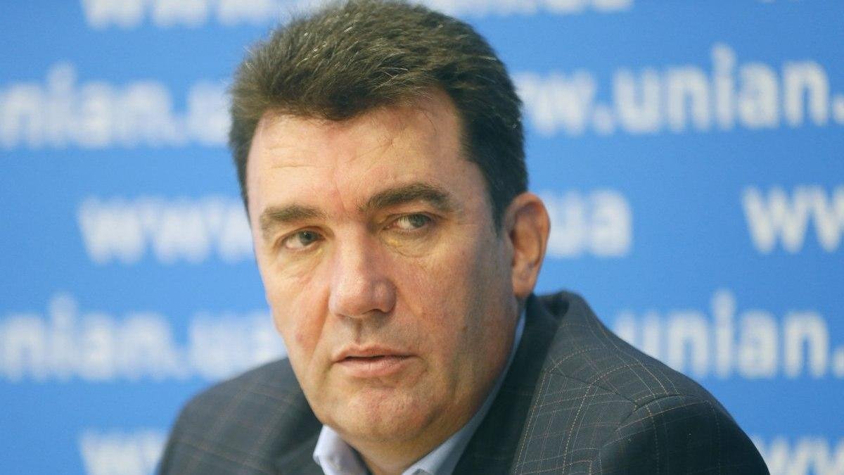 Новый секретарь СНБО Украины за месяц заработал больше, чем его предшественник за все время