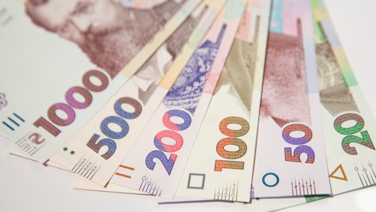 Нацбанк вводит новые купюры номиналом 50 и 200 гривен: как они выглядят