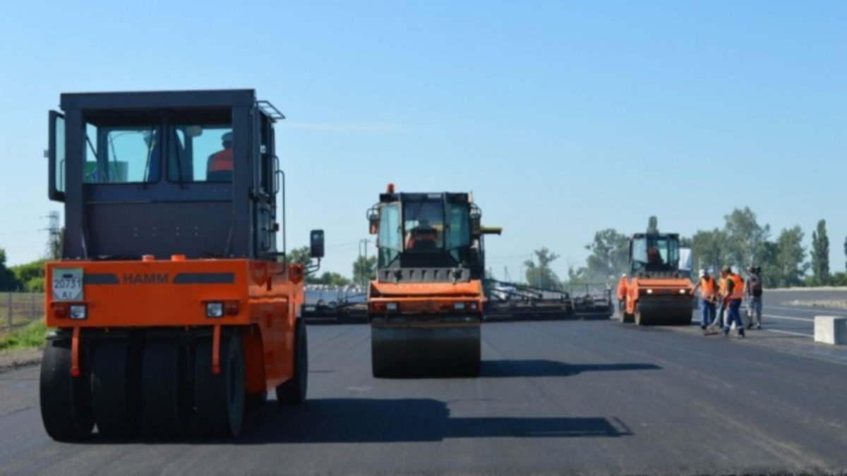 Какие дороги Днепропетровской области отремонтируют за 278 миллионов гривен