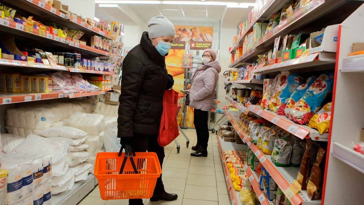 На какие продукты и лекарства Кабмин установил госконтроль в Украине: список
