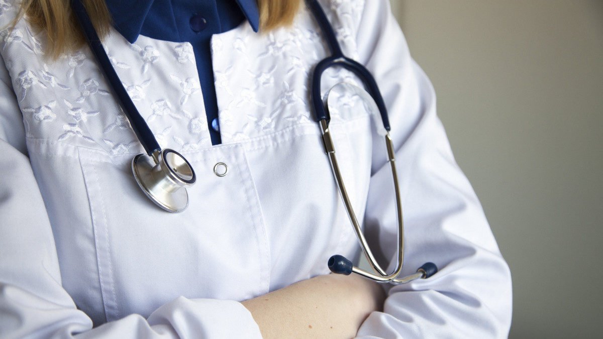 О чем спросить врача перед отпуском: советы Нацслужбы здоровья Украины
