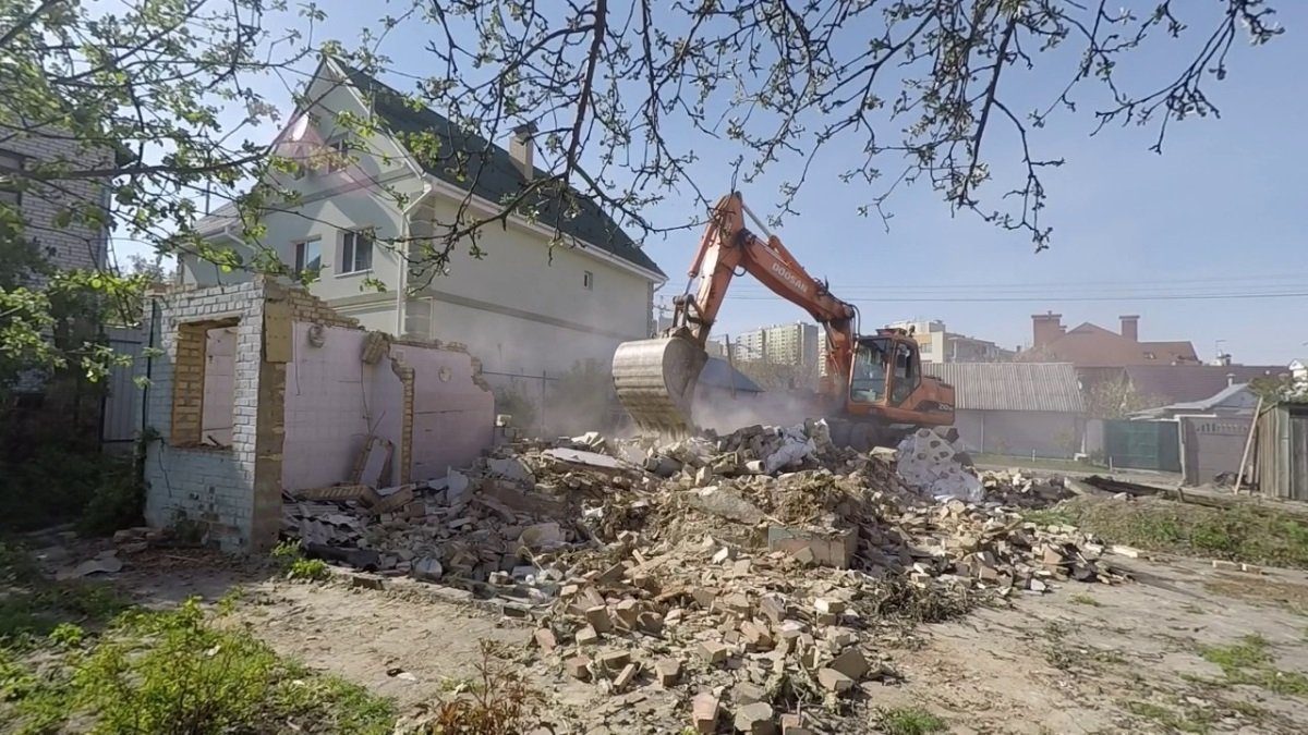 На Днепропетровщине «вилкуловцы» снесут дома людей, ради постройки дороги