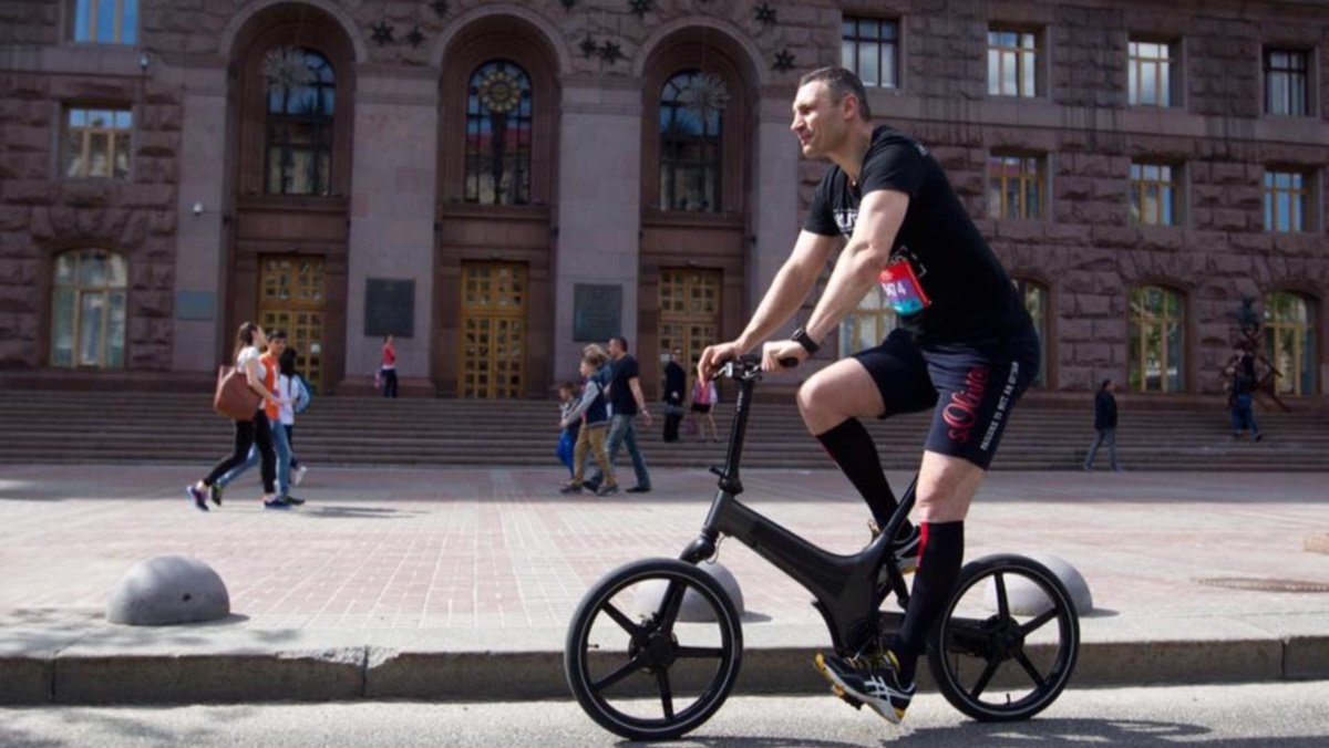 По 37 миллионов за километр: в Киеве Кличко сделает «золотую» велодорожку