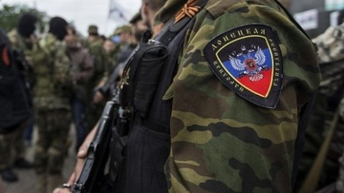 В СБУ сообщили о подозрении боевику ДНР: тот дал показания о военном обеспечении РФ боевиков ДНР