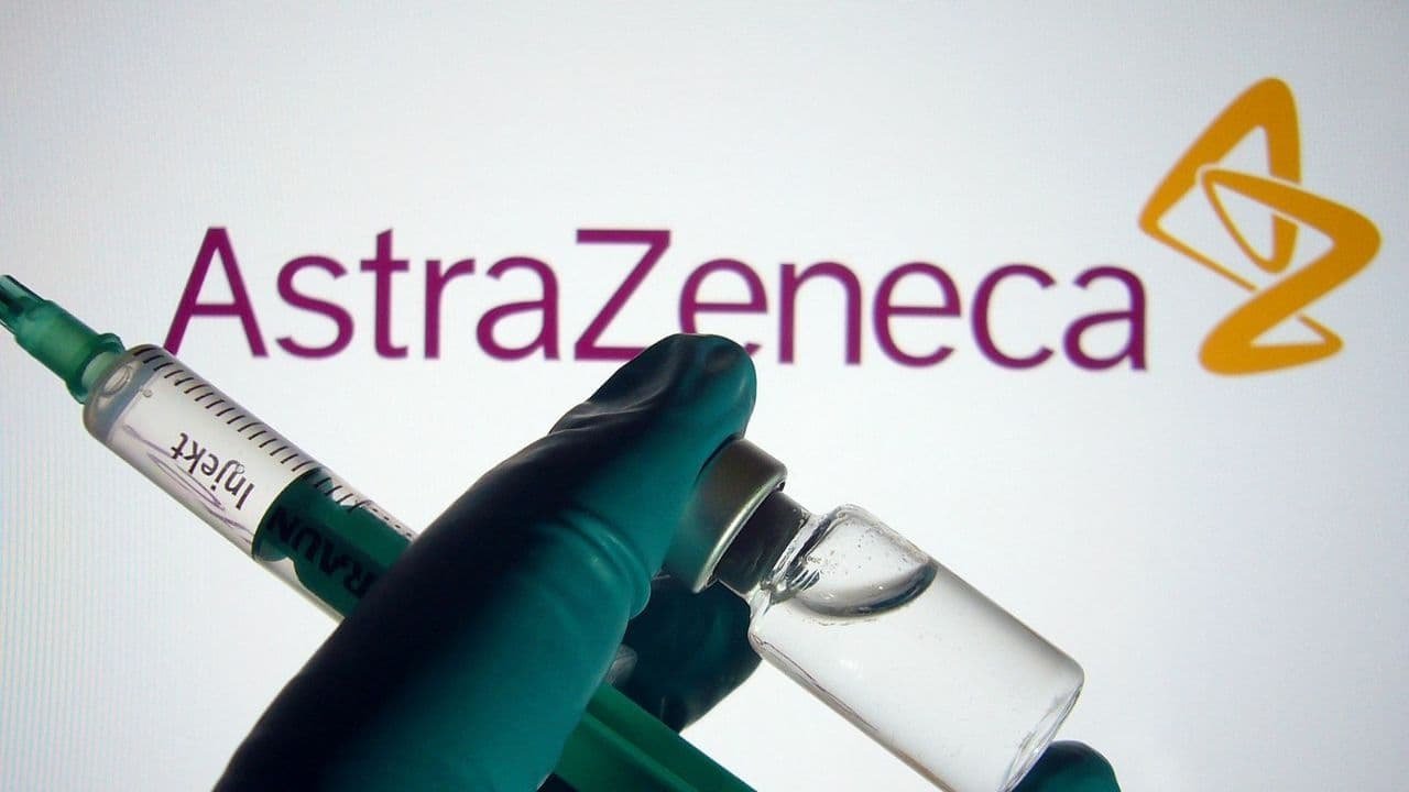 До України прибула друга партія COVID-вакцини AstraZeneca
