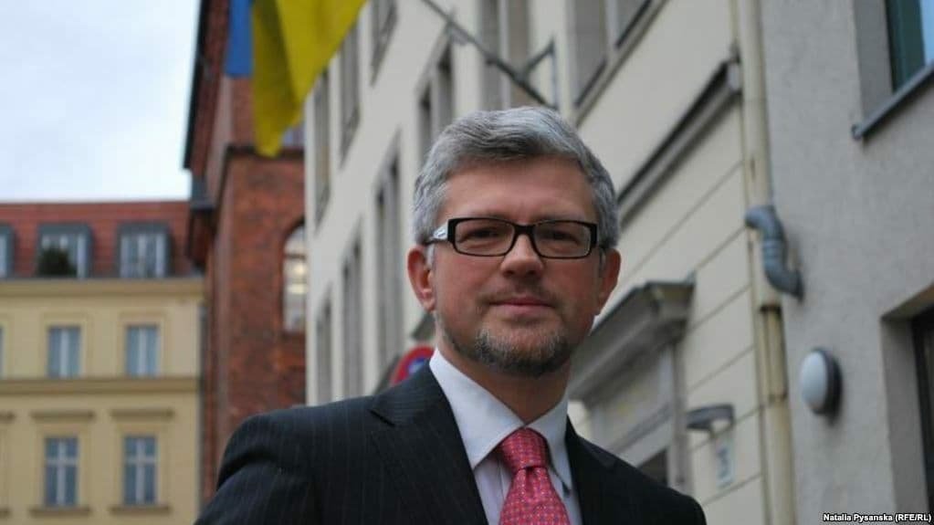 Посол Украины призвал организовать международный мониторинг отвода войск РФ