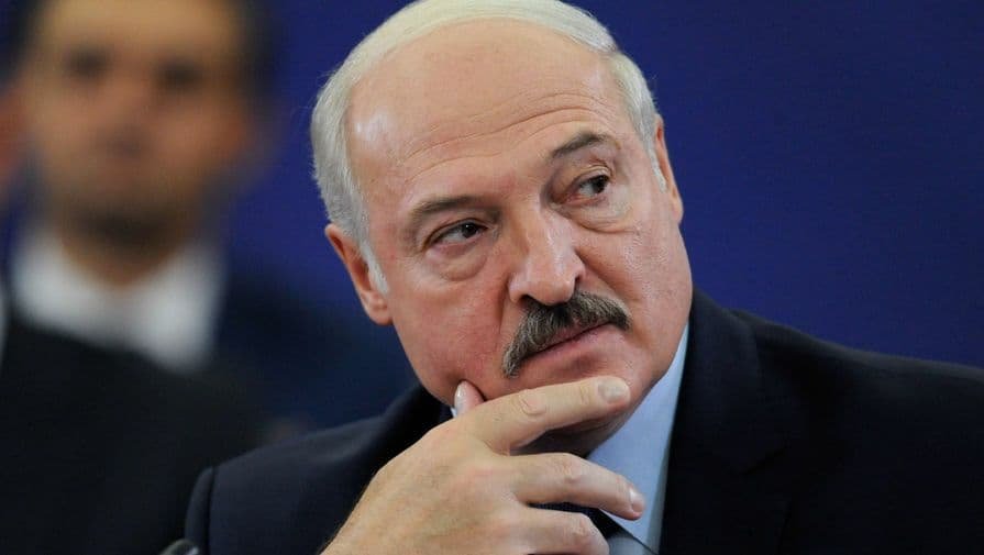 Лукашенко готує декрет про передання влади на випадок екстреної ситуації