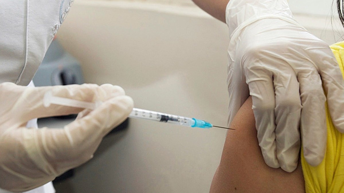 В Україні завтра запрацюють понад дві тисячі пунктів вакцинації від коронавірусу