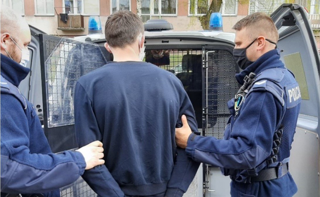 У Польщі затримали українця за спробу крадіжки 120 посудомийних машин