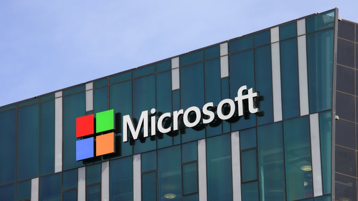 Выручка Microsoft от продаж консолей выросла на 232 %: отчёт компании о первом квартале 2021 года