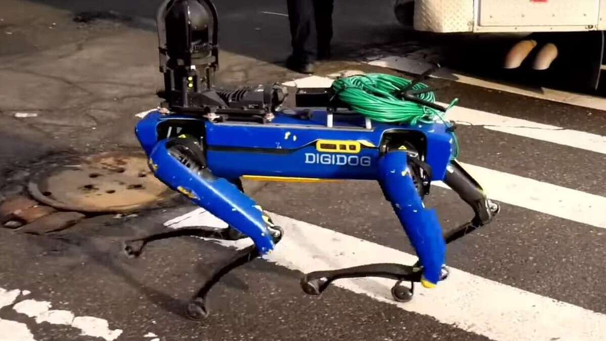 Полиции Нью-Йорка пришлось отказаться от использования робота-собаки от Boston Dynamics из-за скандалов