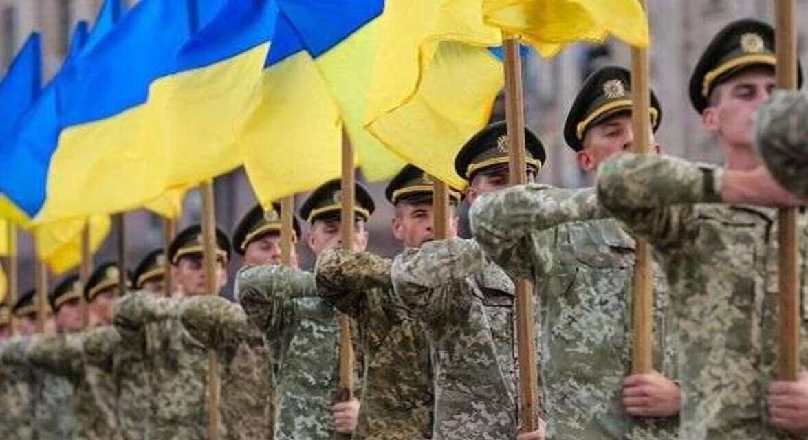 Украинским военным ограничат возможность делиться данными в сети и быть членами партий: законопроект