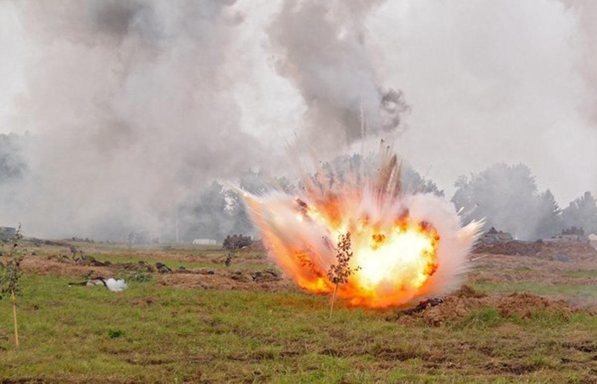 Боевики в ООС сбросили осколочные гранаты на украинские позиции и ранили бойца