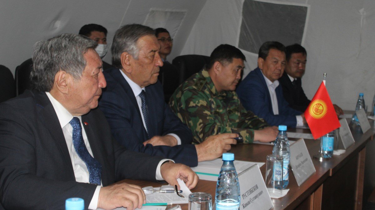 Кыргызстан и Таджикистан договорились о демаркации границы
