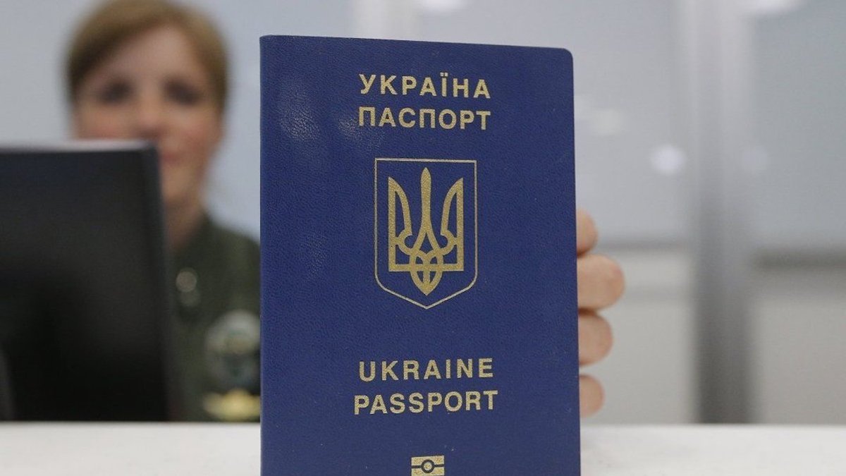 В Украине хотят упростить оформление паспортов для жителей оккупированных территорий