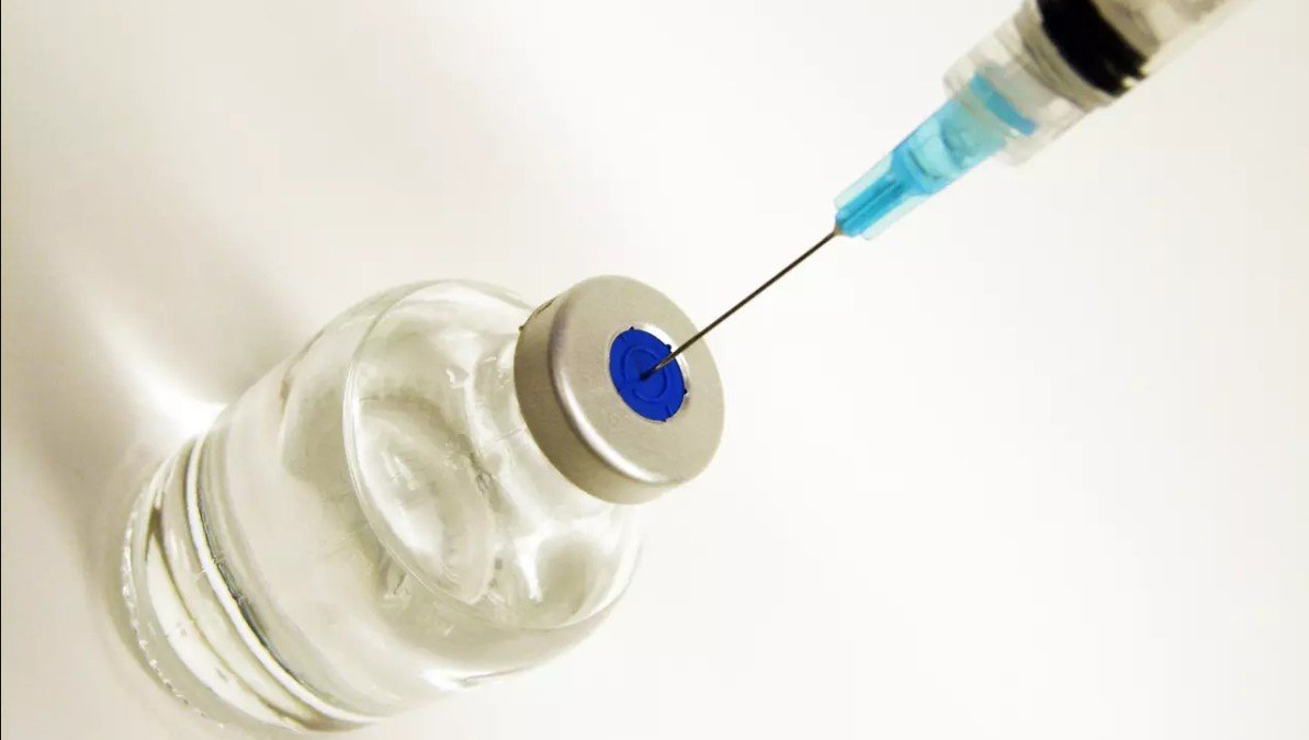 Україна в червні матиме майже 4 млн доз вакцин від COVID-19