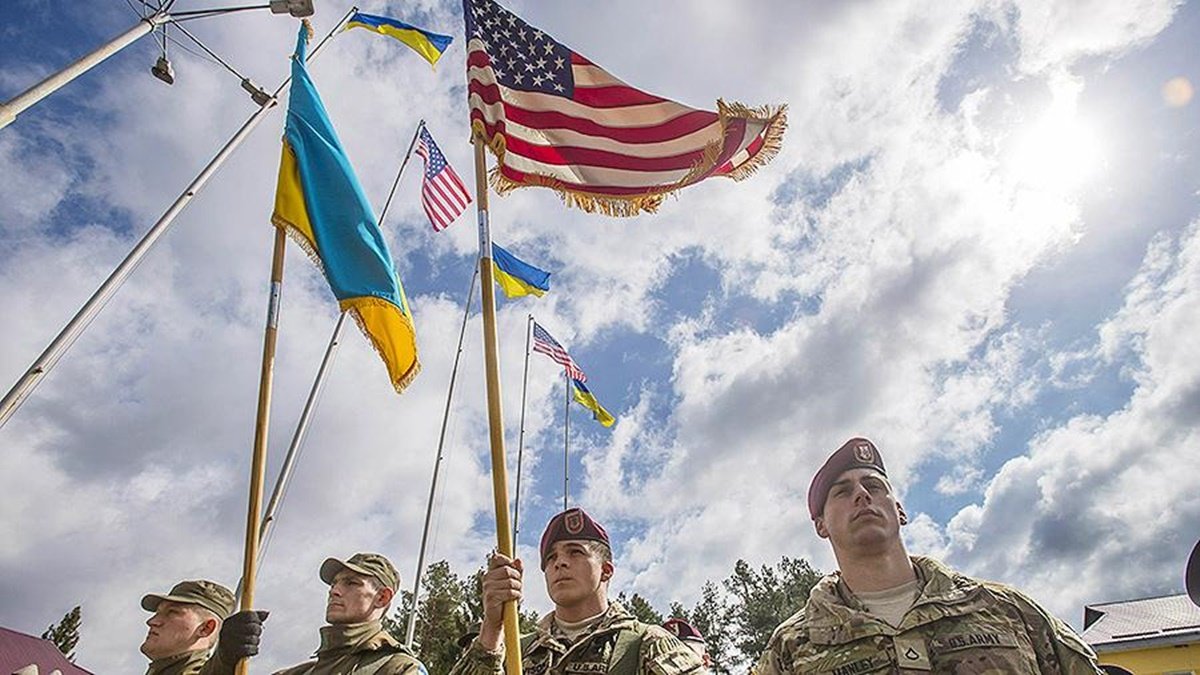 Украинские военные возьмут участие в масштабных учениях Defender Europe-21