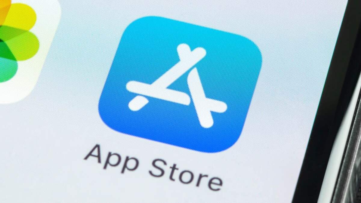 App Store продолжает бесплатно раздавать приложения